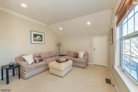 209 Cerrutti Court West Orange NJ 07052