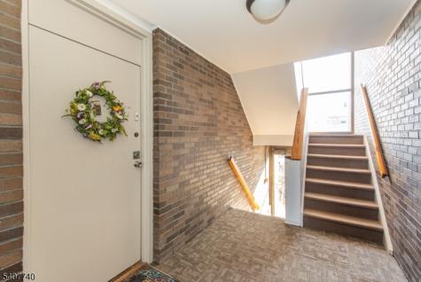 355 River Road Nutley NJ 07110