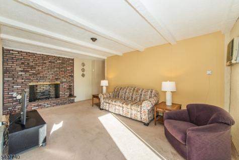 355 River Road Nutley NJ 07110