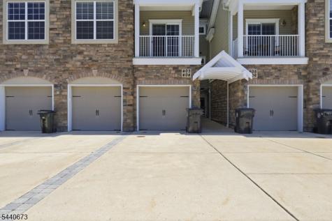404 Waterview Court Hanover NJ 07927