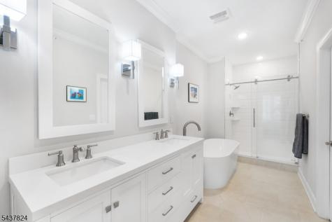 3 Hillandale Drive Mendham NJ 07931