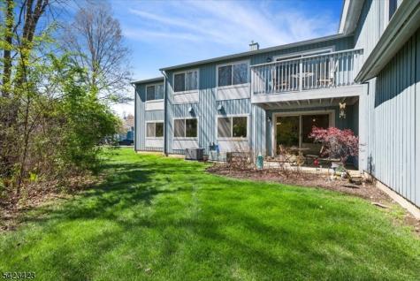 73 Drake Lane Roxbury NJ 07852