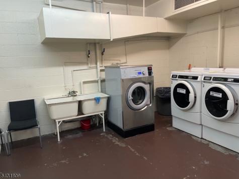276 Prospect St, Unit 4f East Orange NJ 07017