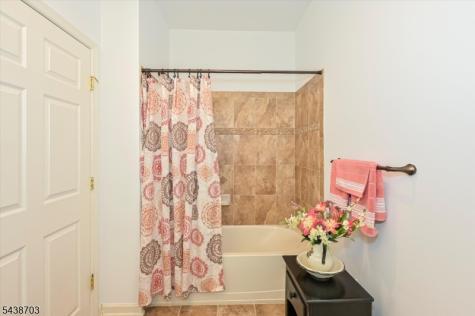 1305 Gatherings Drive Haledon NJ 07508