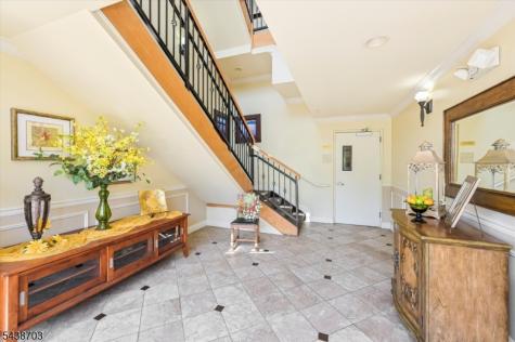 1305 Gatherings Drive Haledon NJ 07508