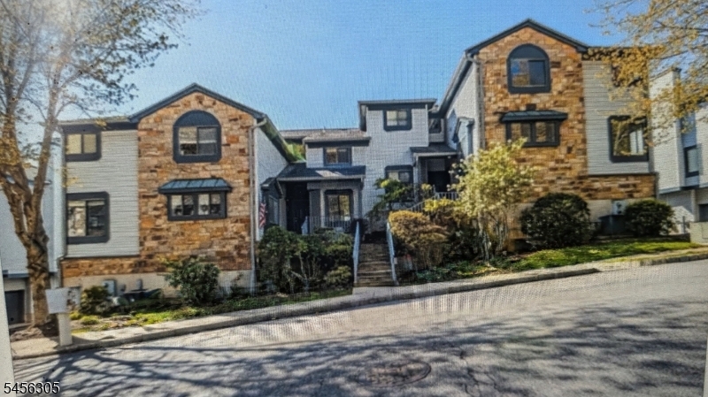 102 Overlook Drive Independence NJ 07840