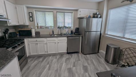 102 Overlook Drive Independence NJ 07840