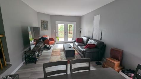 102 Overlook Drive Independence NJ 07840