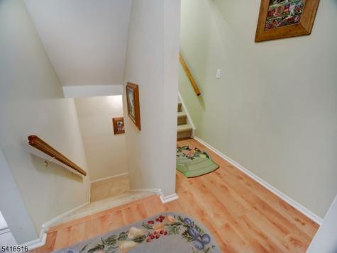 47 Autumn Court Roxbury NJ 07852