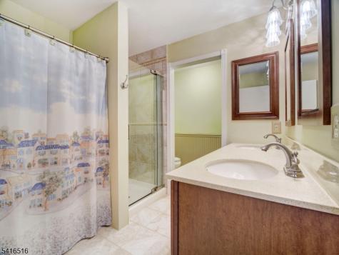 47 Autumn Court Roxbury NJ 07852