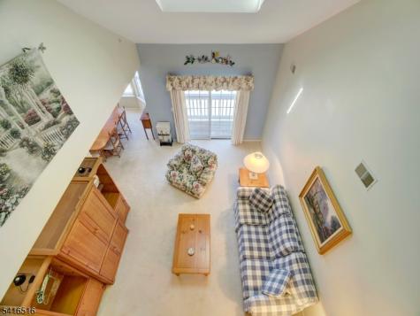 47 Autumn Court Roxbury NJ 07852