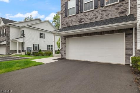 18 Mccluskey Place Morris Plains NJ 07950