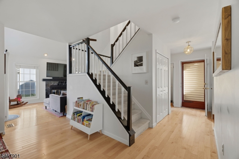 150 Dezenzo Lane West Orange NJ 07052