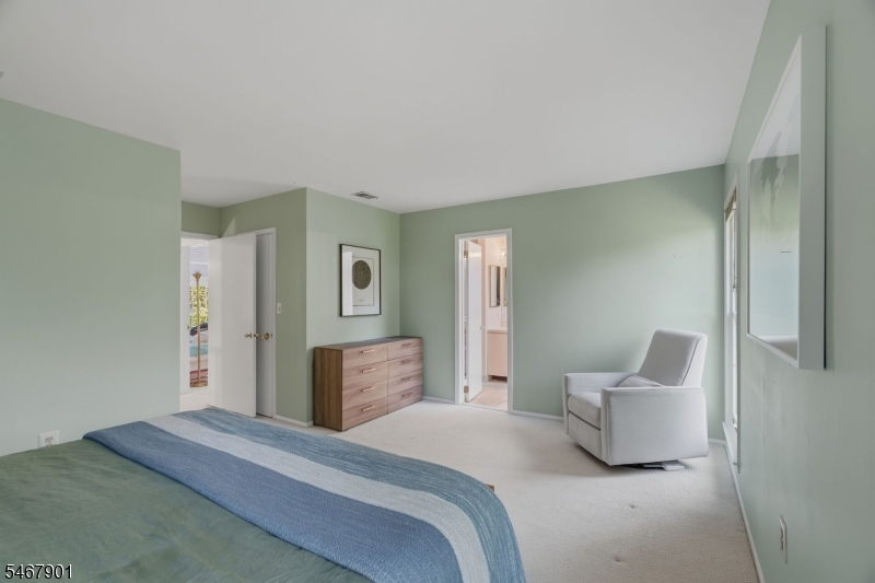 150 Dezenzo Lane West Orange NJ 07052