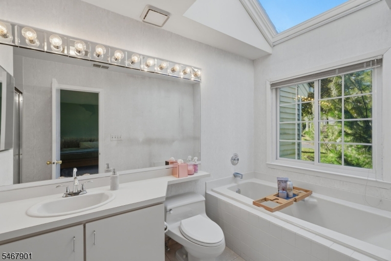 150 Dezenzo Lane West Orange NJ 07052