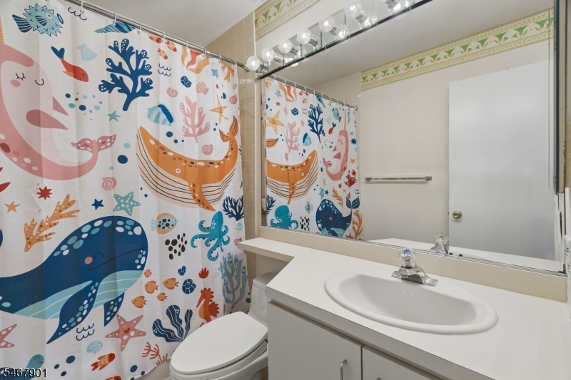 150 Dezenzo Lane West Orange NJ 07052