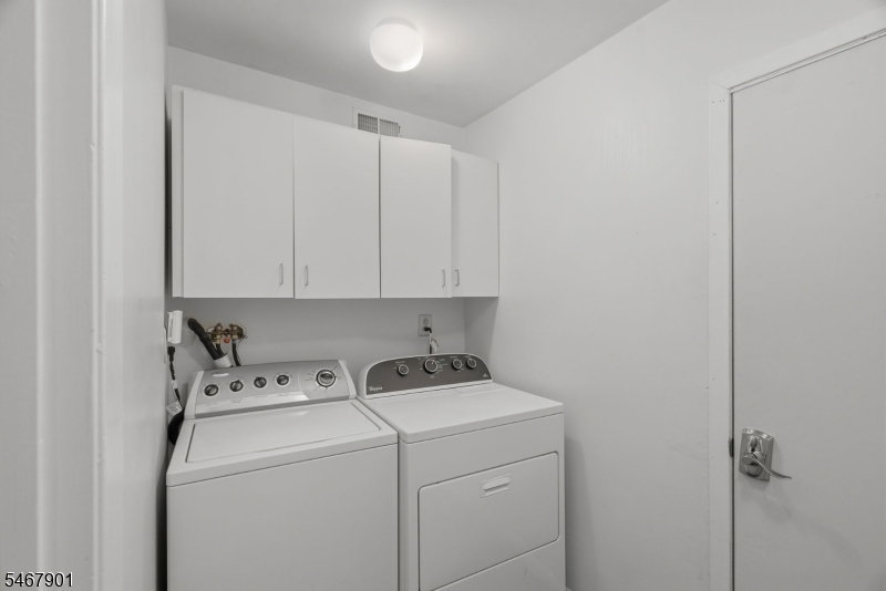 150 Dezenzo Lane West Orange NJ 07052