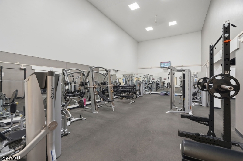 150 Dezenzo Lane West Orange NJ 07052