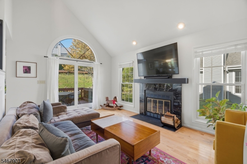 150 Dezenzo Lane West Orange NJ 07052