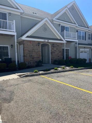 19 Dogwood Lane Wanaque NJ 07420