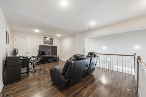 104 Autumn Court Little Falls NJ 07424