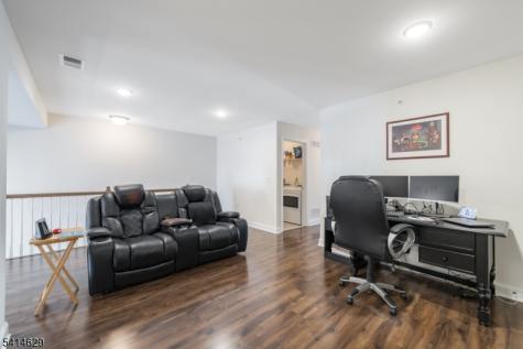 104 Autumn Court Little Falls NJ 07424