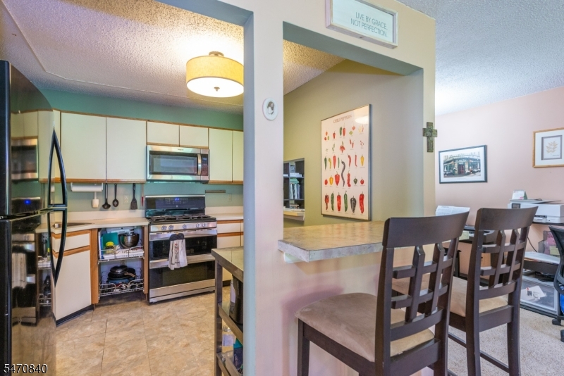 85 Robertson Way Lincoln Park NJ 07035