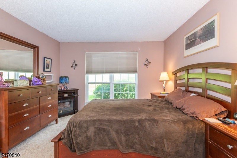 85 Robertson Way Lincoln Park NJ 07035