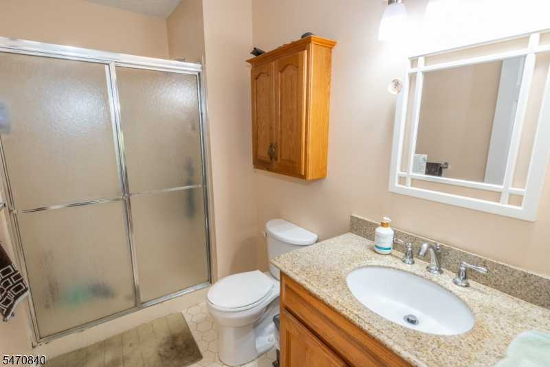 85 Robertson Way Lincoln Park NJ 07035