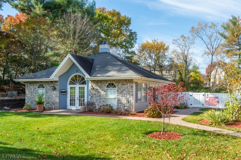 85 Robertson Way Lincoln Park NJ 07035