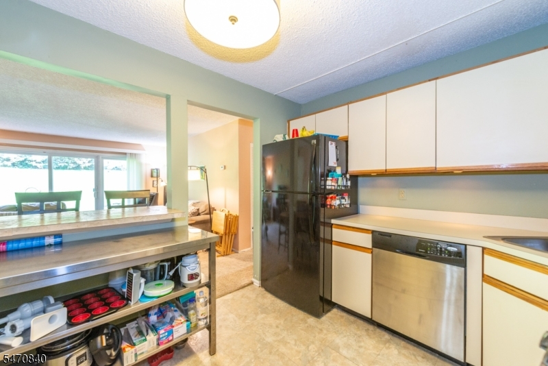 85 Robertson Way Lincoln Park NJ 07035