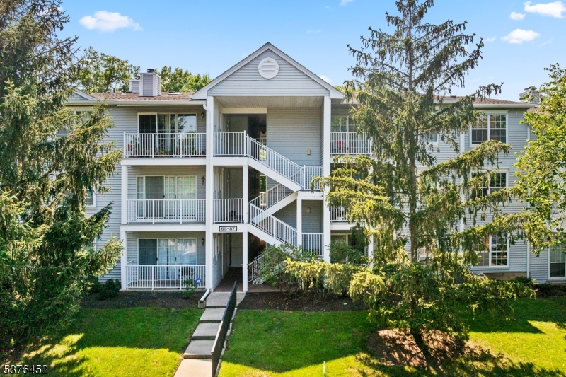 75 Rachel Court Franklin NJ 08823