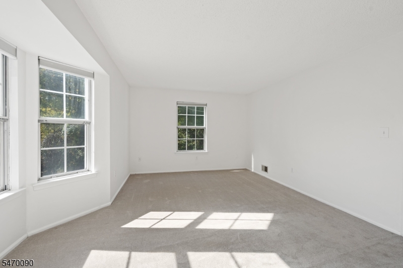 75 Rachel Court Franklin NJ 08823