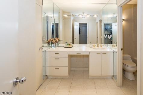 2 Claridge Drive Verona NJ 07044