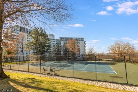 2 Claridge Drive Verona NJ 07044