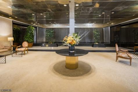 2 Claridge Drive Verona NJ 07044