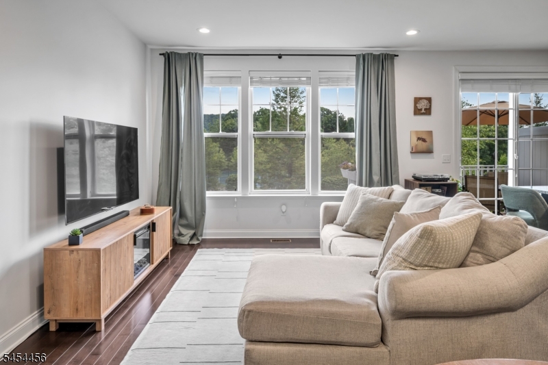 6 Alexanders Road Allamuchy NJ 07840