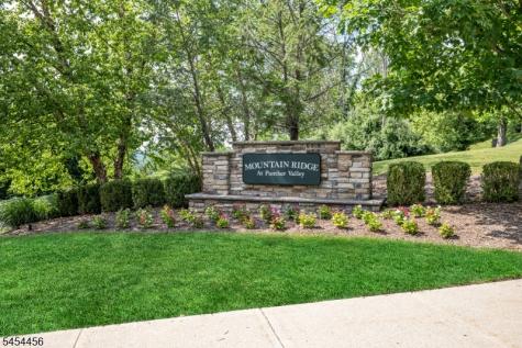 6 Alexanders Road Allamuchy NJ 07840