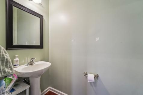 123 Levinberg Lane Wayne NJ 07470