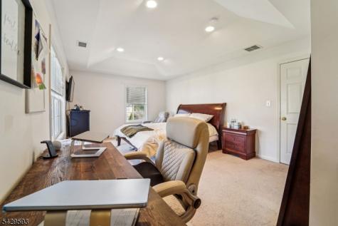 123 Levinberg Lane Wayne NJ 07470