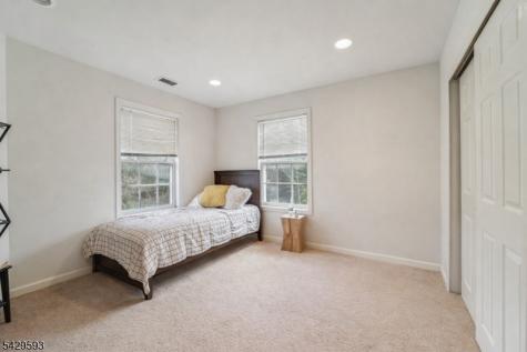 123 Levinberg Lane Wayne NJ 07470