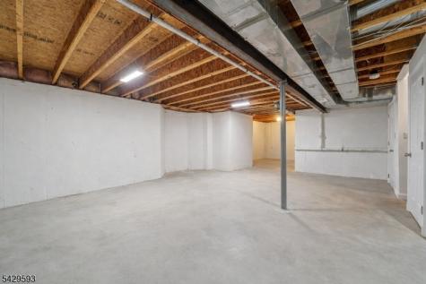 123 Levinberg Lane Wayne NJ 07470