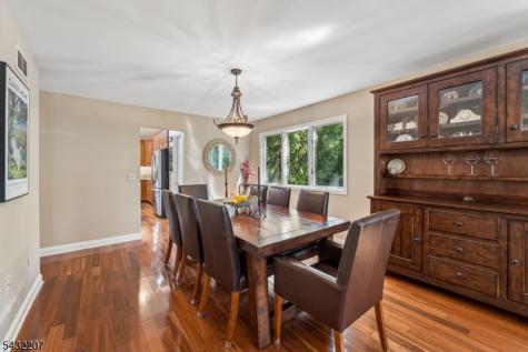 32 Meadow View Lane Berkeley Heights NJ 07922
