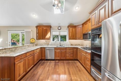 32 Meadow View Lane Berkeley Heights NJ 07922