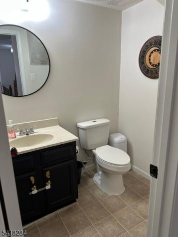 19 Amherst Court Hamburg NJ 07419