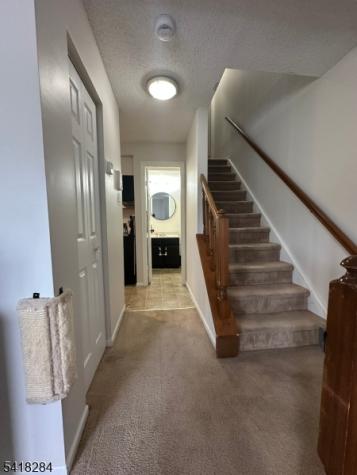 19 Amherst Court Hamburg NJ 07419