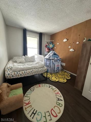 19 Amherst Court Hamburg NJ 07419