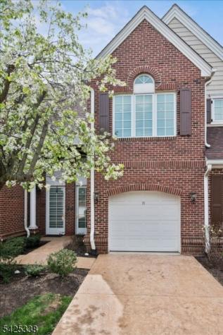 28 Schmidt Circle Watchung NJ 07069