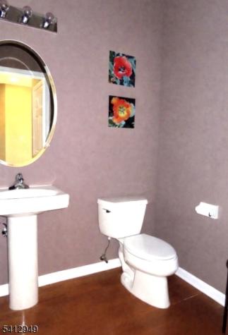 317 Kensington Lane Livingston NJ 07039