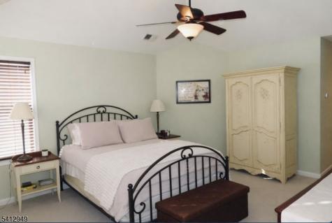 317 Kensington Lane Livingston NJ 07039